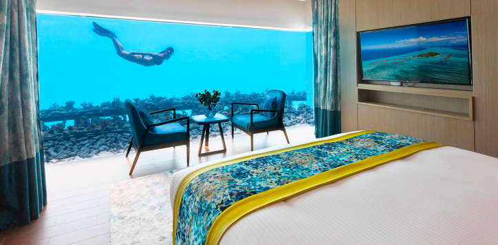 underwater-bedroom-maldives-2
